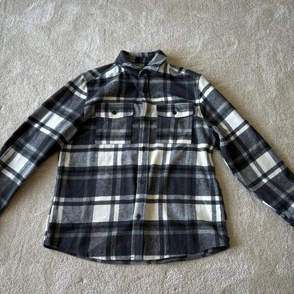h&m men button down shirt
